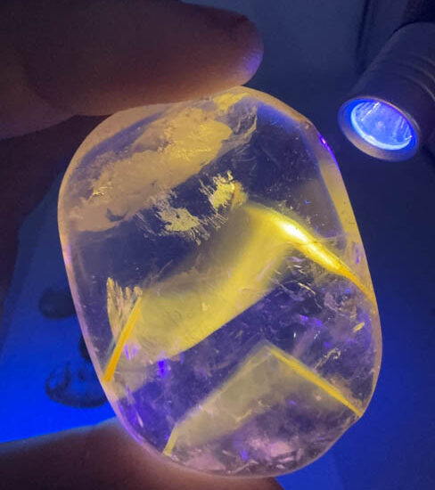 Ametrine Palmstone (UV Reactive)