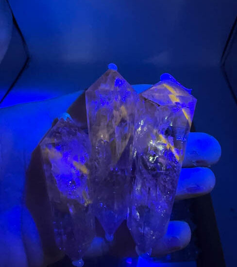 Amethyst Vogels (UV Reactive)